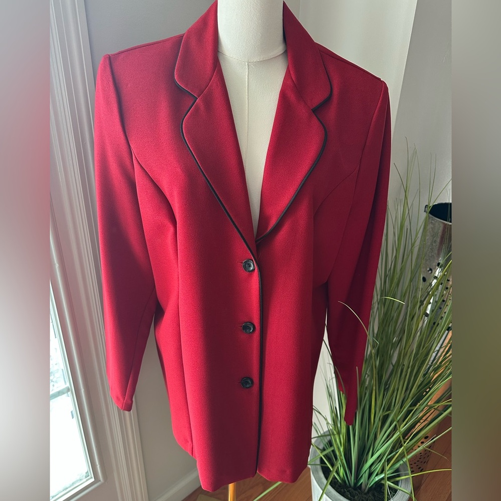 Alfred Dunner Classic Red Blazer size 18
